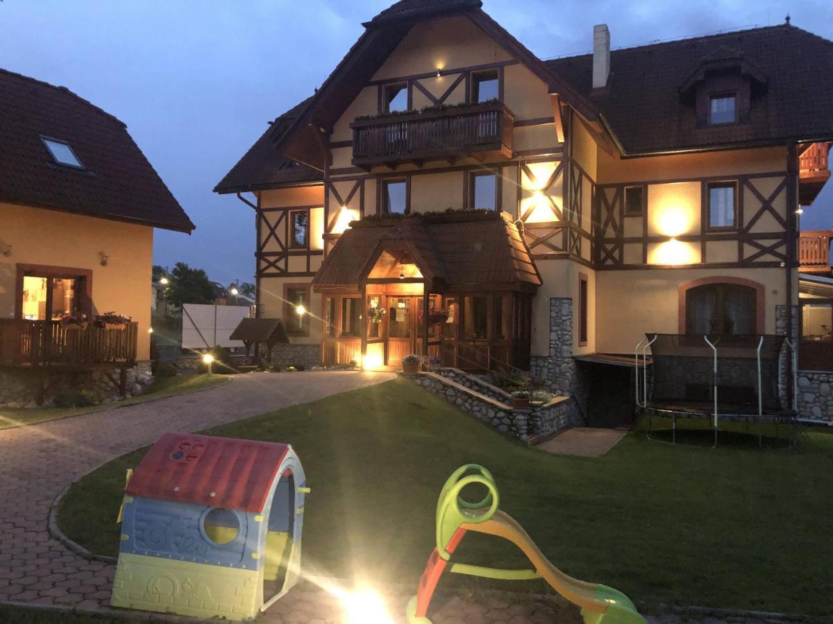 Penzion Bado Stará Lesná Zewnętrze zdjęcie
